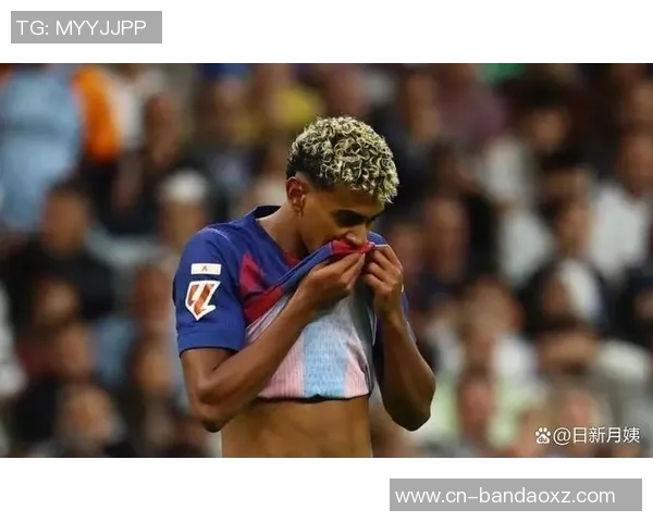 穆尼奥斯回应巴黎转会传闻称为巴萨巴黎皇马曼联效力是梦想